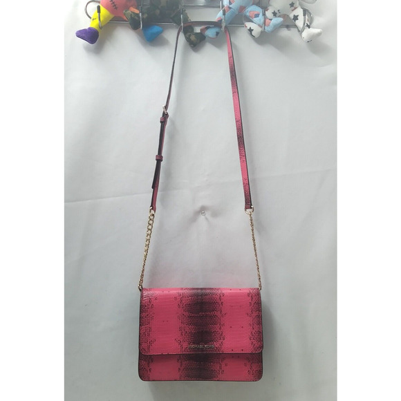 Michael Kors Pink Leather Python Printed Chain Strap Crossbody Bag - Picture 2 of 16